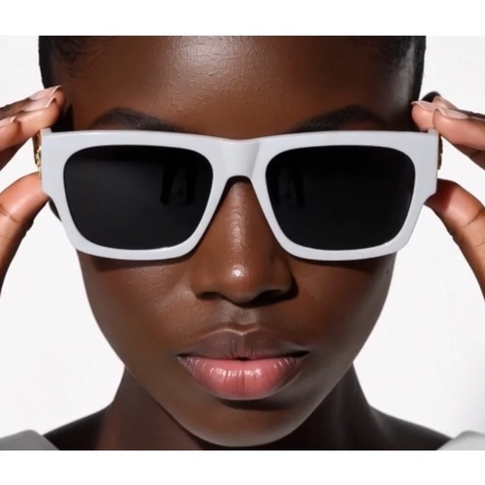 Luxury Designer Sunglasses Women White Square Shades Eyewear‎ Bold Modern Lentes